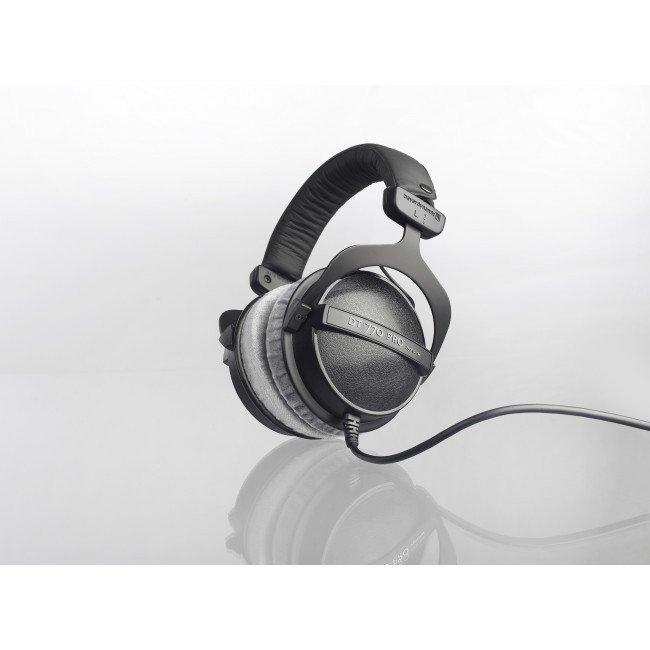 Beyerdynamic DT 770 PRO (close 250 Ohms) | Headphone pro